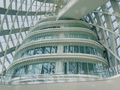 -凤凰中心