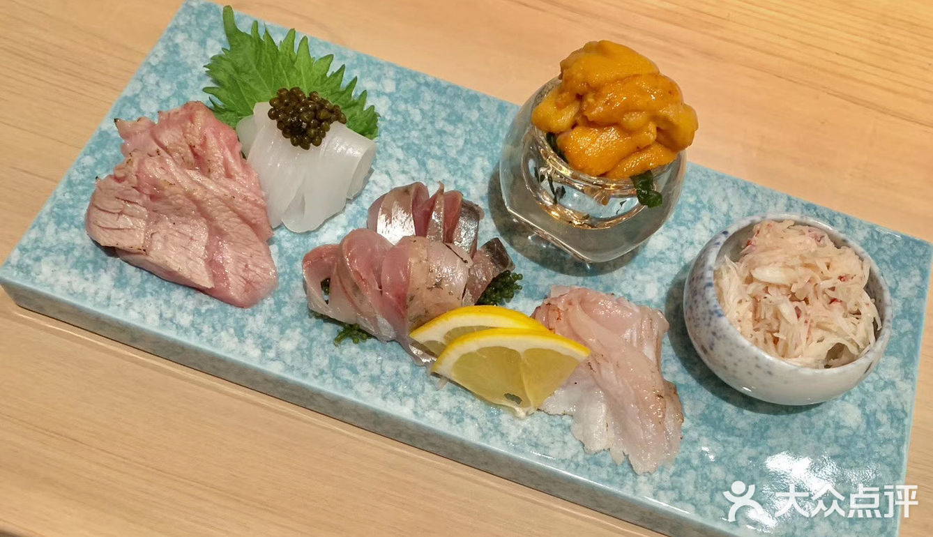 大满足！金枪鱼中腹更是棒！油脂含量很高