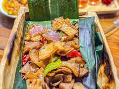 包烤丛林蘑菇-雀舞云南菜(天津天河城购物中心店)