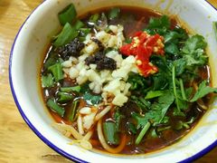 -三番火辣串串香(总店)