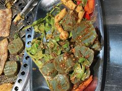 -马路牙子烧烤音乐酒馆(望京店)