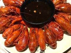 -巴厘龙虾·榜首油焖大虾(音乐学院·沿江酒馆店)