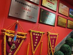 -川流不息·地道川菜·小龙虾(新松江路店)