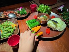 傣族生菜包肉-花马天堂云南餐厅 Lost Heaven(外滩店)