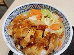鲜蔬煎鸡肉丼-吉野家(上海美罗城店)