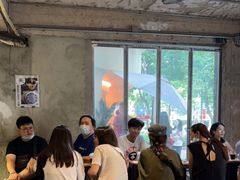 等位区-来回·咖啡(天河南店)