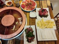 -清真·田园居家酸菜牛肉烤火锅(凤霞路店)