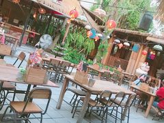 -Naughty Nuri’s Phuket