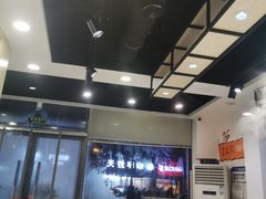 自助取餐区-百品聚旋转火锅(万德庄店)