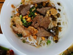 -牛八宝桂林米粉(八里庄店)