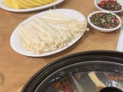 -濠轩阁特色生蚝火锅总店
