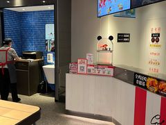 -肯德基(嘉善路地铁站店)