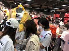 -NIKE上海青浦优选体验店