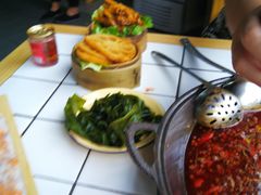 -瓜西西重庆火锅(花溪店)