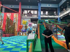 -蒙特利亲子乐园