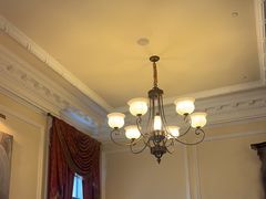 -Salon de Ville浦江汇(上海外滩华尔道夫酒店店)