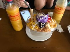 -Jonah's Fruit Shake & Snack Bar