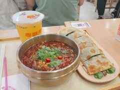 -卷翻天·卷饼(欧亚商都店)
