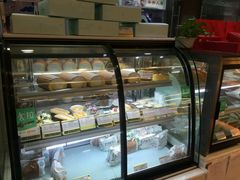 面包甜点陈列柜-花园饼屋·吐司蛋糕面包(星海店)