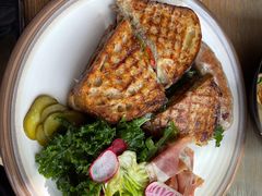 -O'mills Sourdough Bakery&Bistro(永嘉路店)