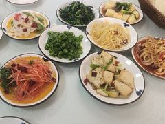 -秦扬居特色菜馆(上王村)