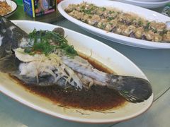 -鑫悦楼煎蟹·16年海鲜大排档