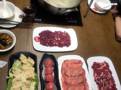 -牛焱·贵州黄牛肉火锅(城西银泰店)