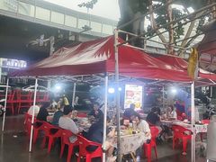 -老街烧烤大排档·地道湖北菜·龙虾馆(汉口火车站店)