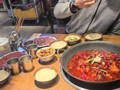 -萍姐火锅·公路夜市(武汉首店)