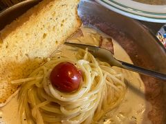 -I HOLIC艾豪丽披萨(KKone店)