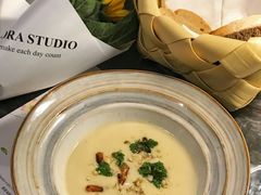 -LESCEDARS Brasserie Bistro香柏树