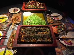 -吞鱼兽麻辣烤鱼(万达店)