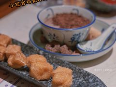 花生酱芯油豆腐-哥老官重庆美蛙鱼头(日月光店)