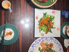 -粤·向群饭店(麓景路店)