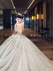 -派丽莫Pellimo原创设计婚纱品牌