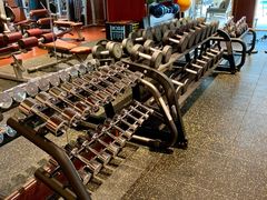 -富力丽思卡尔顿酒店健身中心