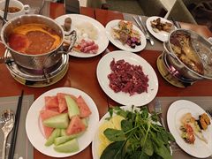 -元一希尔顿酒店·鲜切牛肉火锅禅自助餐厅