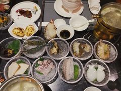 -半岛翡丽海鲜自助餐厅(观风亭店)