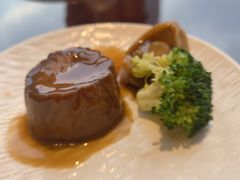 -南湖名都·景湖轩全日制餐厅·海鲜自助·东南亚风味·临湖而食