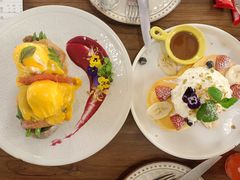 -304/BRUNCHRESTAURANT