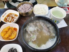 -釜山豚骨汤饭(芝罘万达广场店)