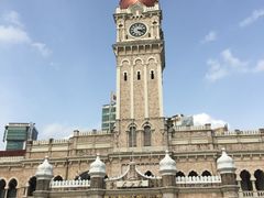 -苏丹阿都沙末大厦