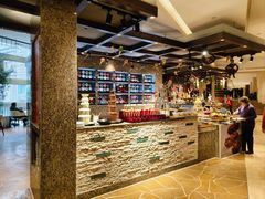 -怡咖啡海鲜自助餐厅(浦东香格里拉店)