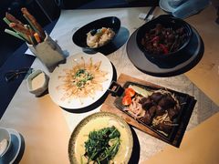 铁锄牛排-穹六人间 people 6(岳阳路店)