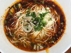 -钟方模白家肥肠粉(春熙店)