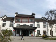 -鹅湖玫瑰文化园