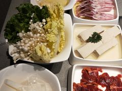 -海底捞火锅(东方时代广场店)