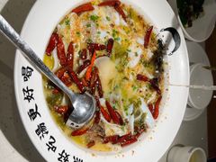 -江渔儿酸菜鱼(奥园广场金发购物中心店)