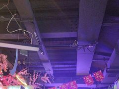 -路边边.炒菜烧烤.音乐餐厅(良乡长虹店)