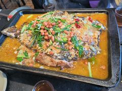 -俏巴妹烤鱼香锅(奥体店)